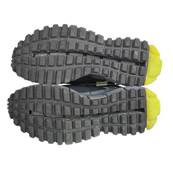 Reebok Zig Kinetica Edge Sneakers GY3576 Men's Sz 10 Black Yellow - Picture 15 of 16